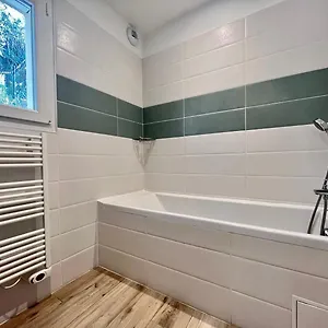 Charmante à Contes à 20 Min De Maison d'hôtes
